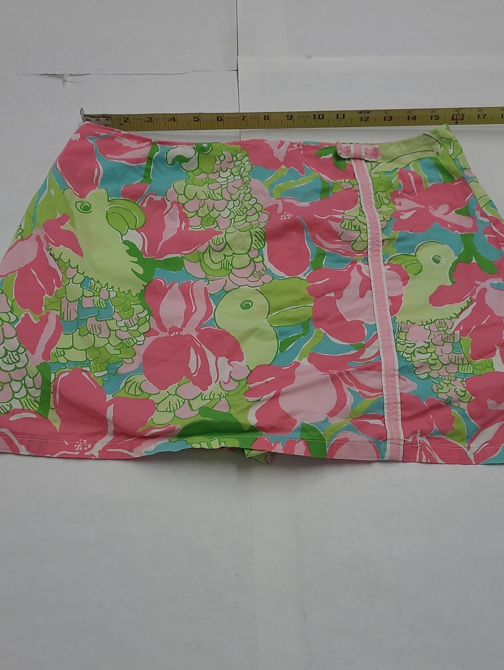 Lilly Pulitzer Pink/Green Tropical Bird Skort Size 10 - Picture 4 of 8